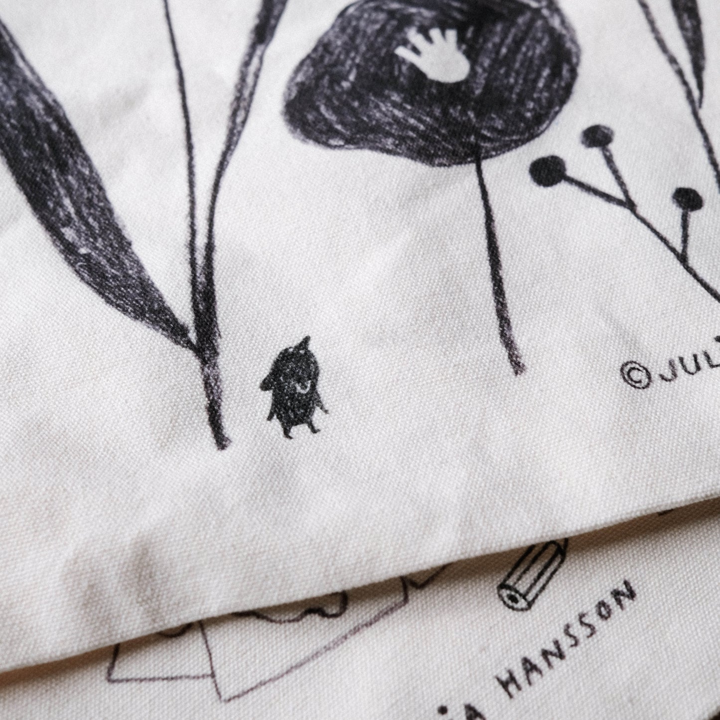 Tote bags